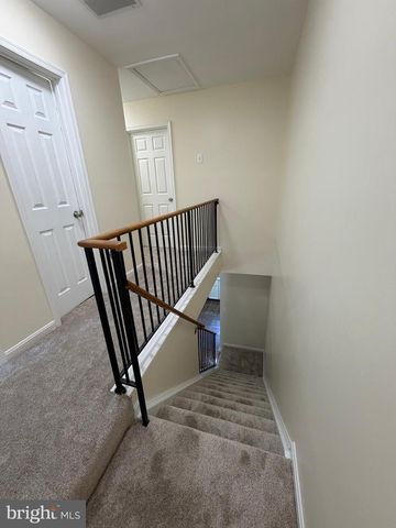 298 MOSEBY DR, Manassas Park, VA 20111