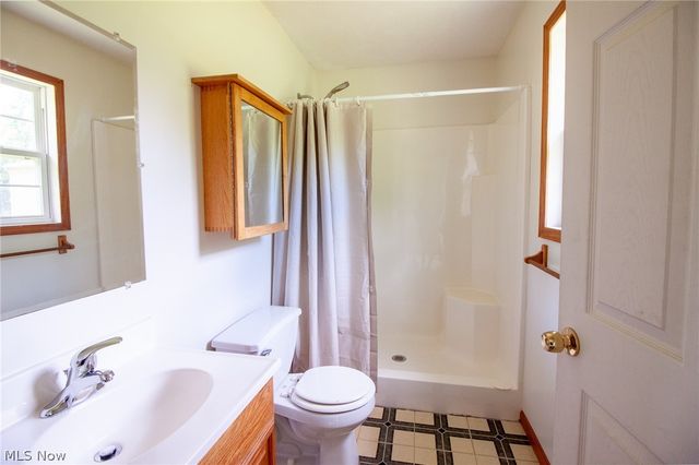 380 Clay Street, Geneva, OH 44041