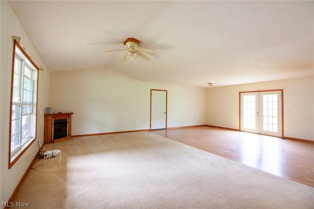 380 Clay Street, Geneva, OH 44041