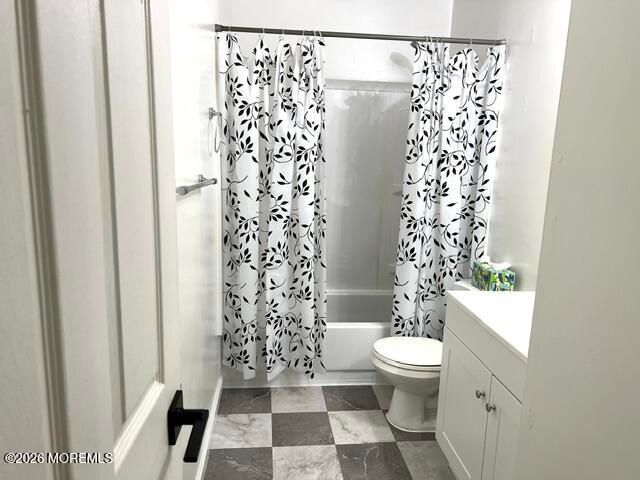 9 Windward Drive, Barnegat, NJ 08005