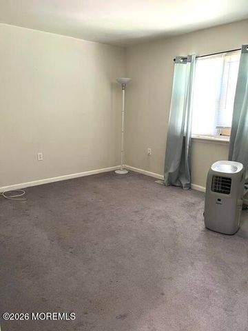 9 Windward Drive, Barnegat, NJ 08005