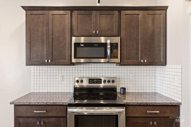 4620 S Tindaris Ave, Meridian, ID 83642