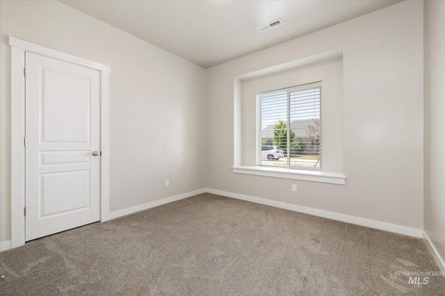 4620 S Tindaris Ave, Meridian, ID 83642
