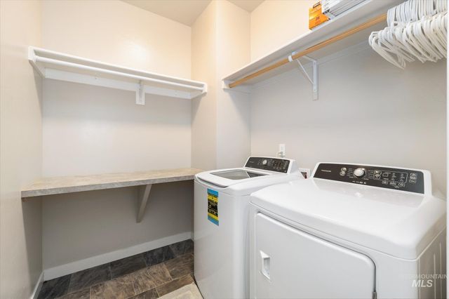 4620 S Tindaris Ave, Meridian, ID 83642