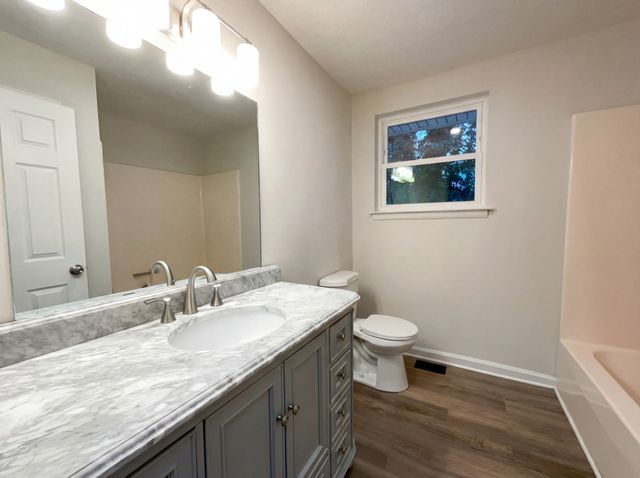 6211 Sedgeridge Ave, Murfreesboro, TN 37129