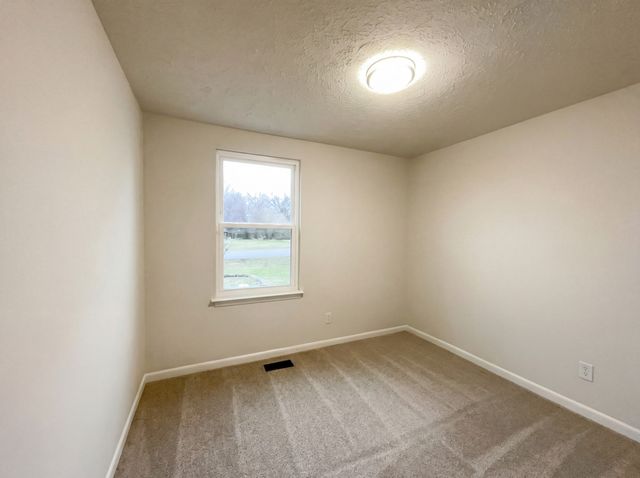 6211 Sedgeridge Ave, Murfreesboro, TN 37129