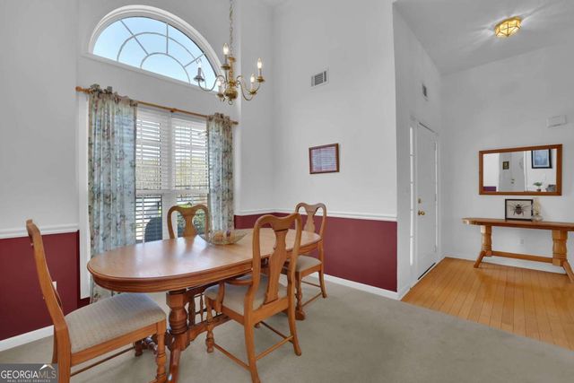 6185 Devonshire Drive, Flowery Branch, GA 30542