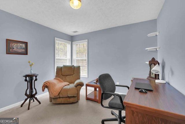 6185 Devonshire Drive, Flowery Branch, GA 30542