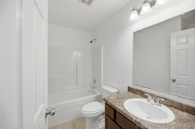 25425 E 93rd Court S, Broken Arrow, OK 74014