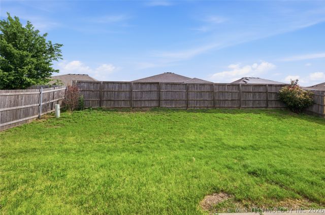 25425 E 93rd Court S, Broken Arrow, OK 74014