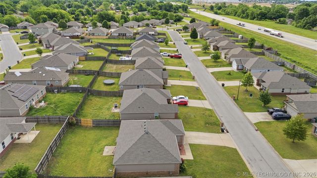 25425 E 93rd Court S, Broken Arrow, OK 74014