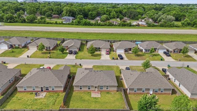 25425 E 93rd Court S, Broken Arrow, OK 74014