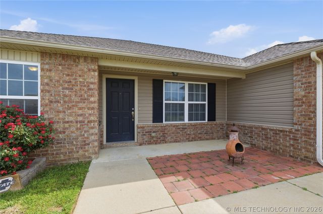 25425 E 93rd Court S, Broken Arrow, OK 74014