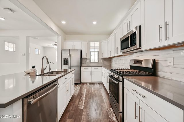 3659 E Dogwood Drive, Chandler, AZ 85286