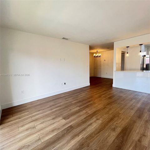 8425 NW 8th Street 406, Miami, FL 33126