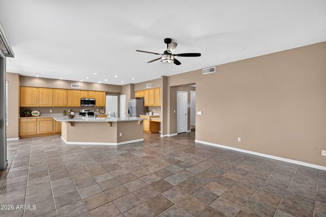 7220 W MELINDA Lane, Glendale, AZ 85308