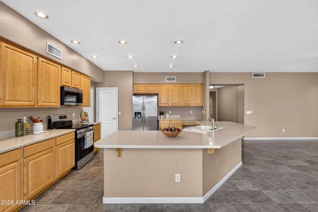 7220 W MELINDA Lane, Glendale, AZ 85308