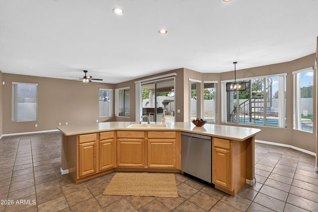 7220 W MELINDA Lane, Glendale, AZ 85308
