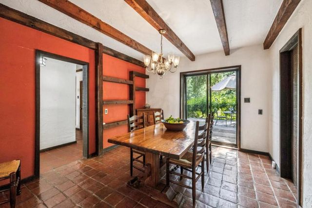 496 Raymundo Drive, Woodside, CA 94062