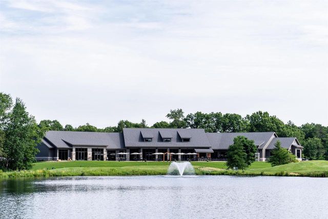 1362 Sawgrass Drive, Nekoosa, WI 54457