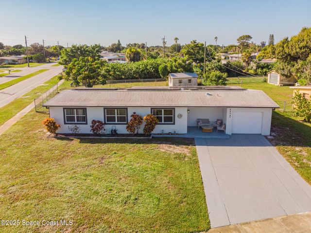 2996 Garden Terrace NE, Palm Bay, FL 32905