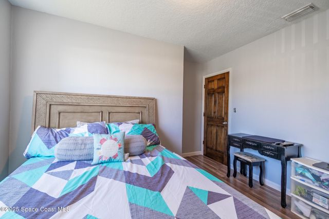 2996 Garden Terrace NE, Palm Bay, FL 32905