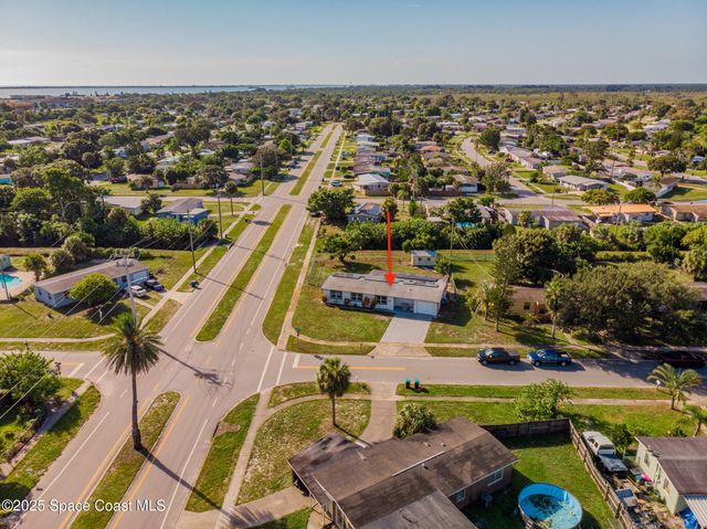 2996 Garden Terrace NE, Palm Bay, FL 32905