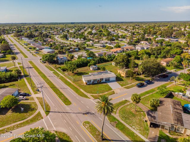 2996 Garden Terrace NE, Palm Bay, FL 32905