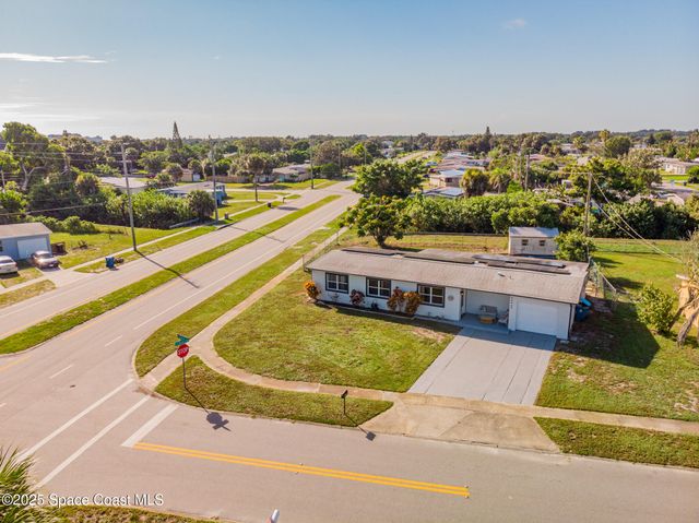 2996 Garden Terrace NE, Palm Bay, FL 32905