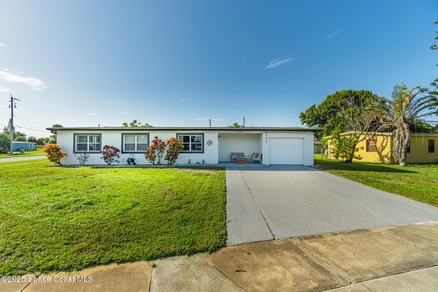 2996 Garden Terrace NE, Palm Bay, FL 32905