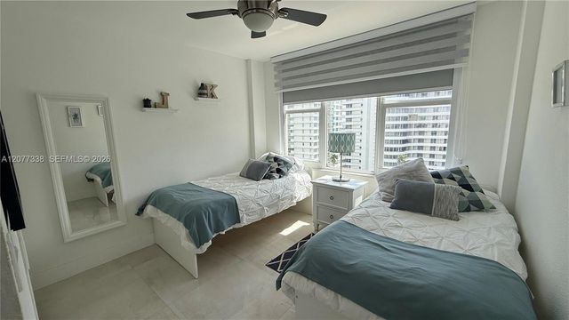5600 Collins Avenue 11C, Miami Beach, FL 33140