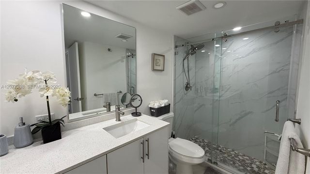 5600 Collins Avenue 11C, Miami Beach, FL 33140