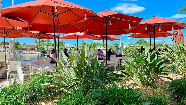 5600 Collins Avenue 11C, Miami Beach, FL 33140