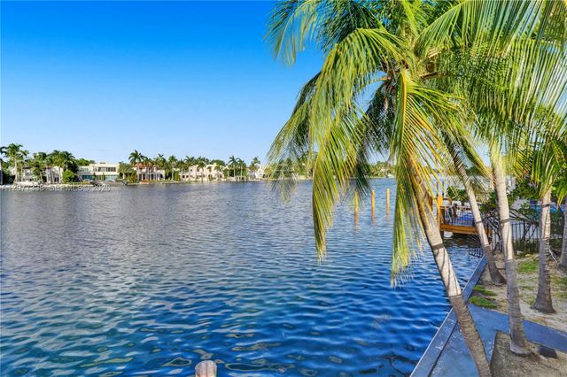 5600 Collins Avenue 11C, Miami Beach, FL 33140