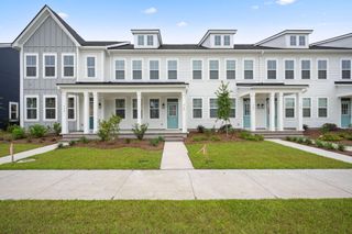 760 Blueway Avenue, Summerville, SC 29486