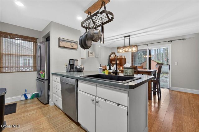 50 Arrow Wood Place, Malta, NY 12020