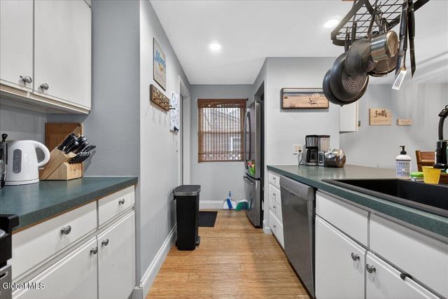 50 Arrow Wood Place, Malta, NY 12020