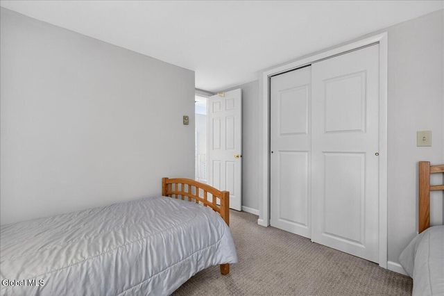 50 Arrow Wood Place, Malta, NY 12020