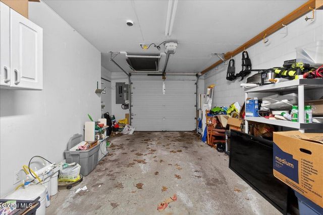 50 Arrow Wood Place, Malta, NY 12020