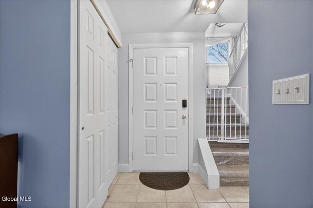 50 Arrow Wood Place, Malta, NY 12020