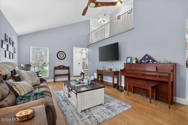 50 Arrow Wood Place, Malta, NY 12020