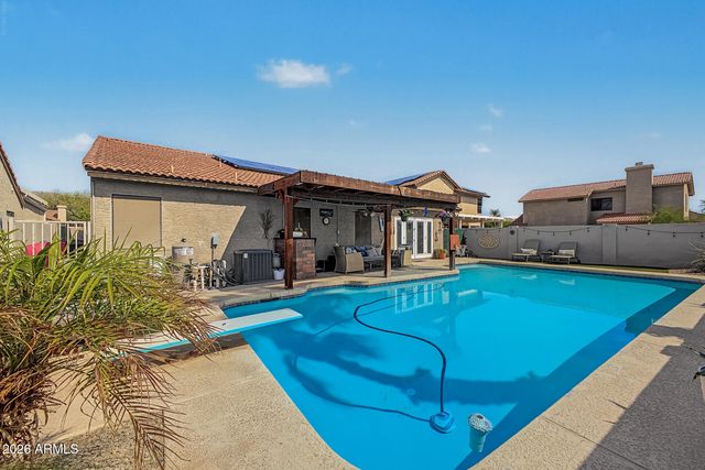 2755 E DRY CREEK Road, Phoenix, AZ 85048
