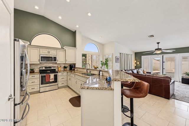 2755 E DRY CREEK Road, Phoenix, AZ 85048