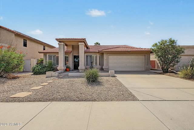 2755 E DRY CREEK Road, Phoenix, AZ 85048