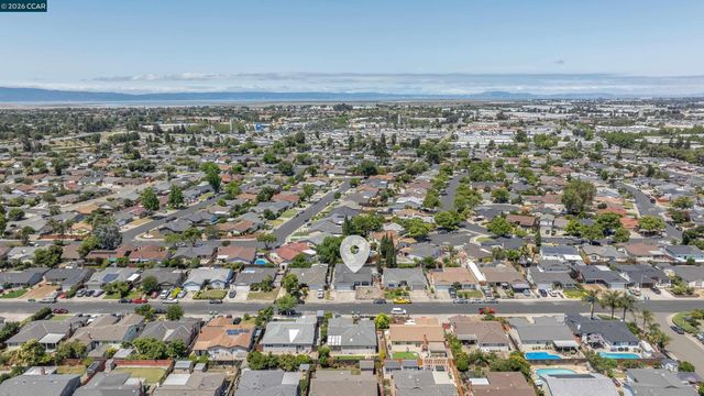 2480 Shield Dr, Union City, CA 94587