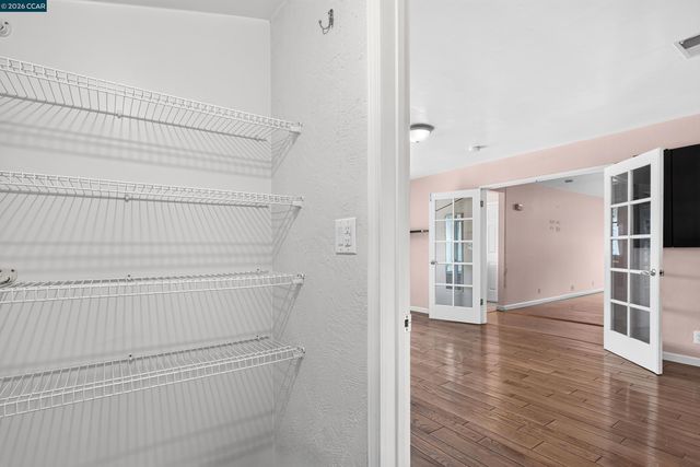 2480 Shield Dr, Union City, CA 94587