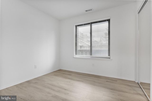 4912-B DUNBARTON RD, Mount Laurel, NJ 08054