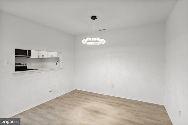 4912-B DUNBARTON RD, Mount Laurel, NJ 08054