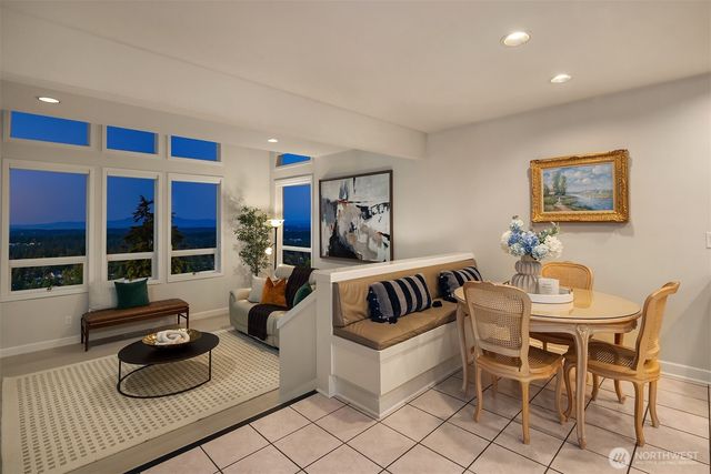 14100 SE 44th Street, Bellevue, WA 98006