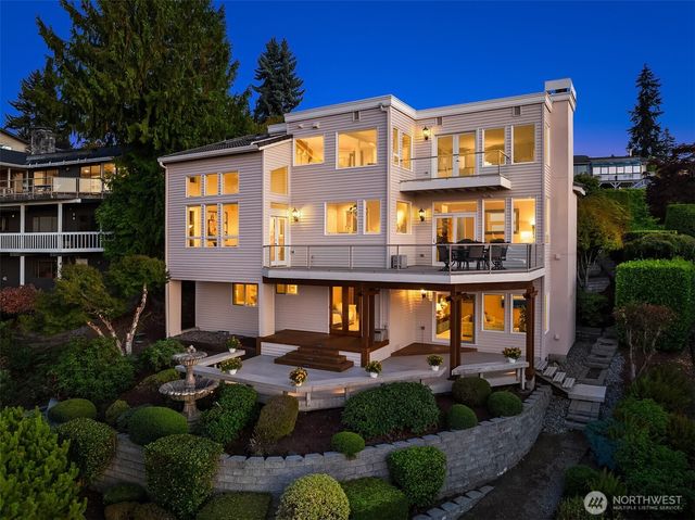 14100 SE 44th Street, Bellevue, WA 98006